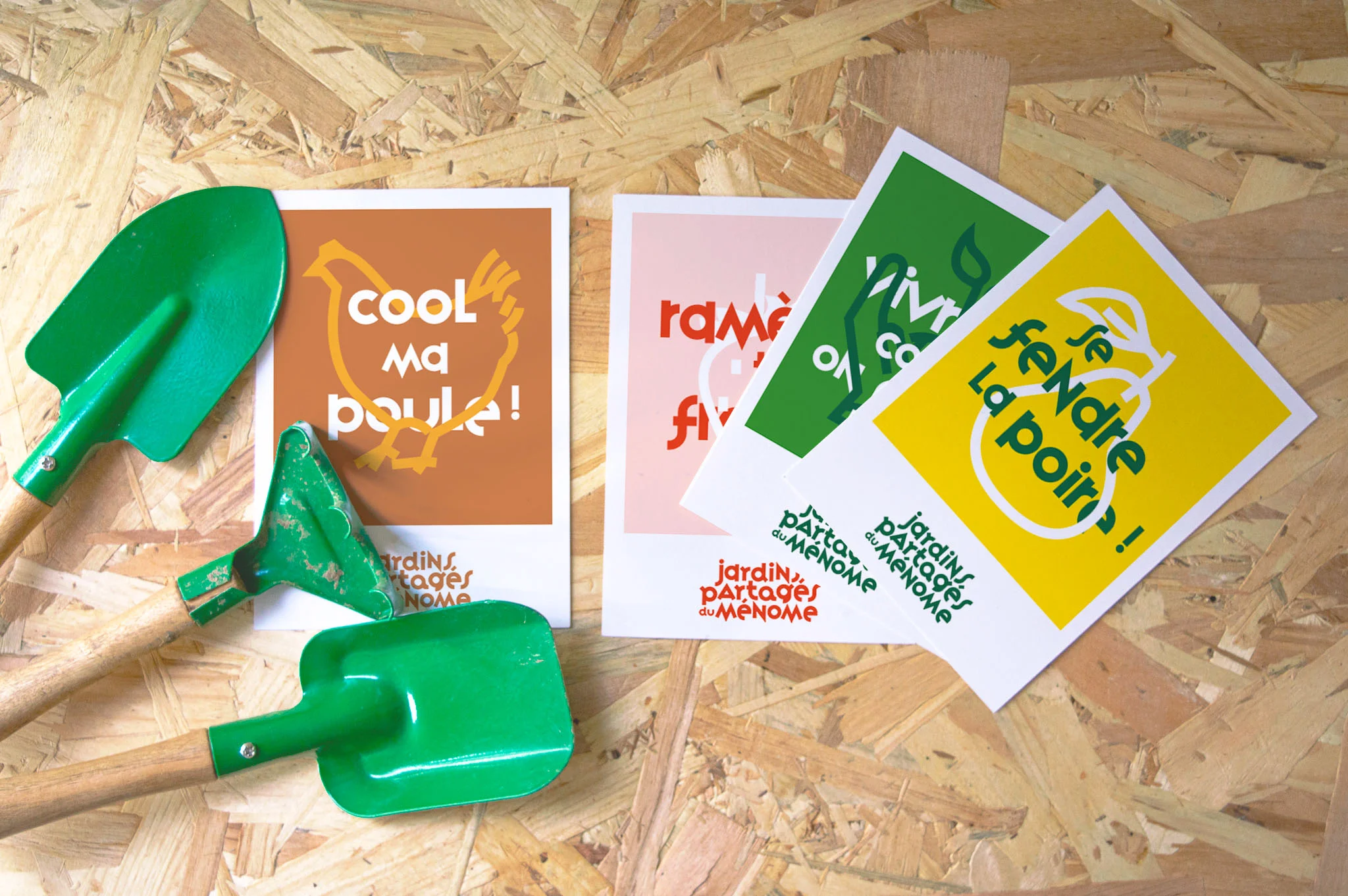 Cartes avec des visuels au ton légèrement humoristiques pensés pour le collectif d'éducation à la permaculture.