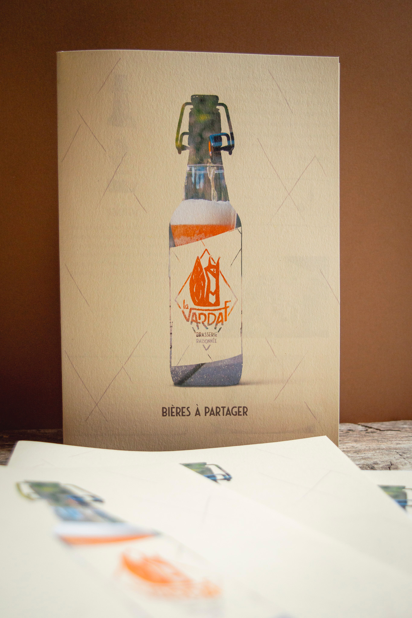 graphisme plaquette bieres double exposition